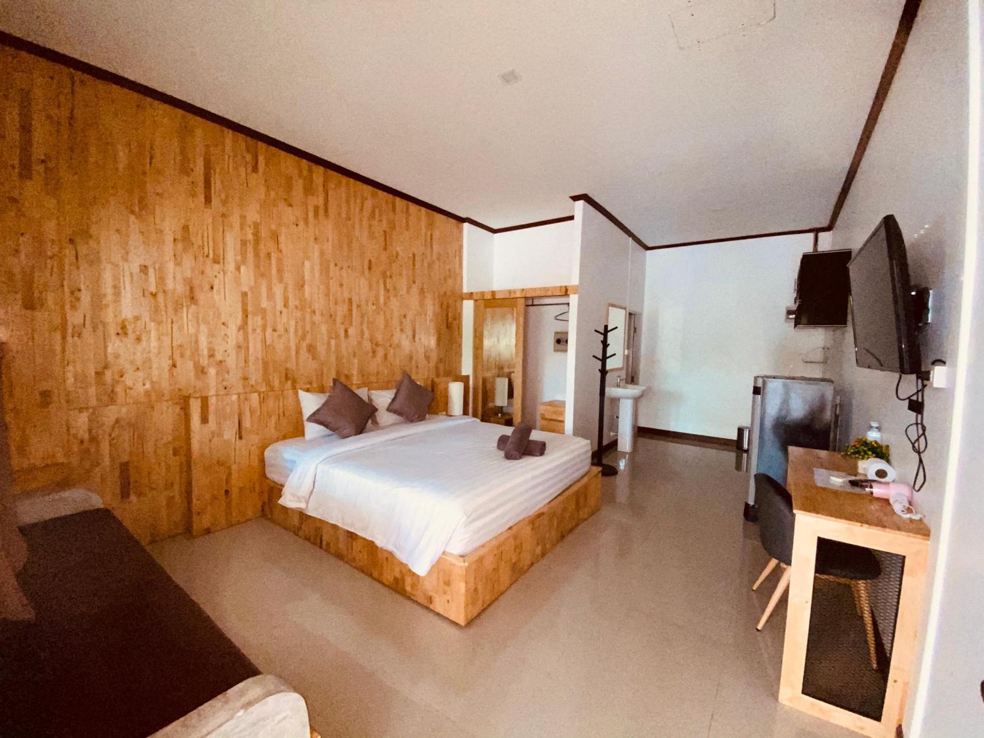 Paradise Land Resort Pattaya Quarto foto