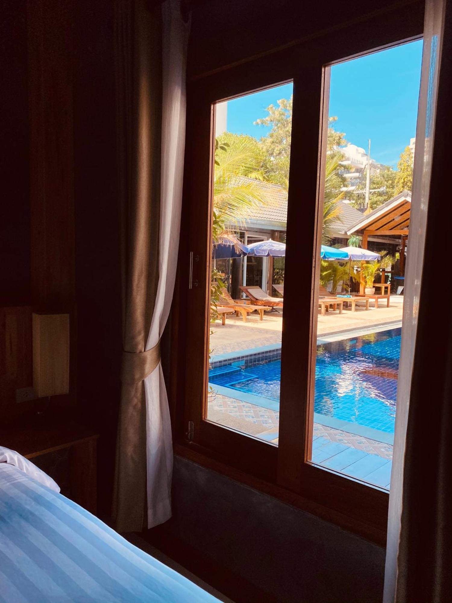 Paradise Land Resort Pattaya Quarto foto